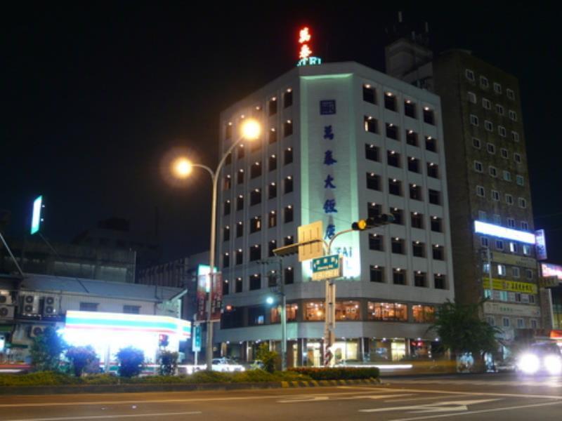 Wan Tai Hotel Цзяи Экстерьер фото